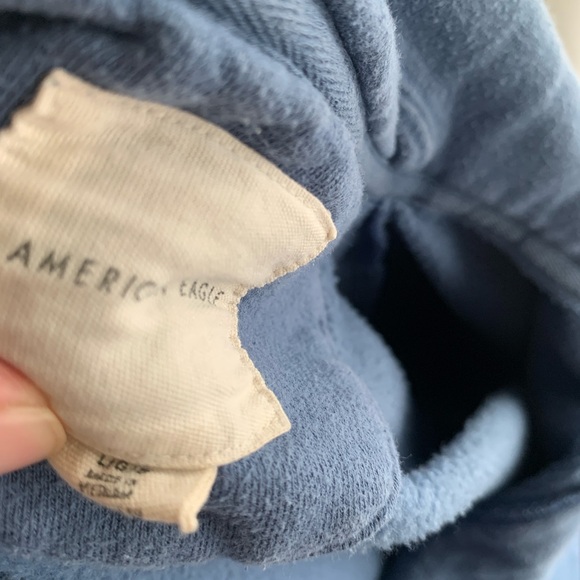 American Eagle cropped sweatshirt Size L - Picture 3 of 3
